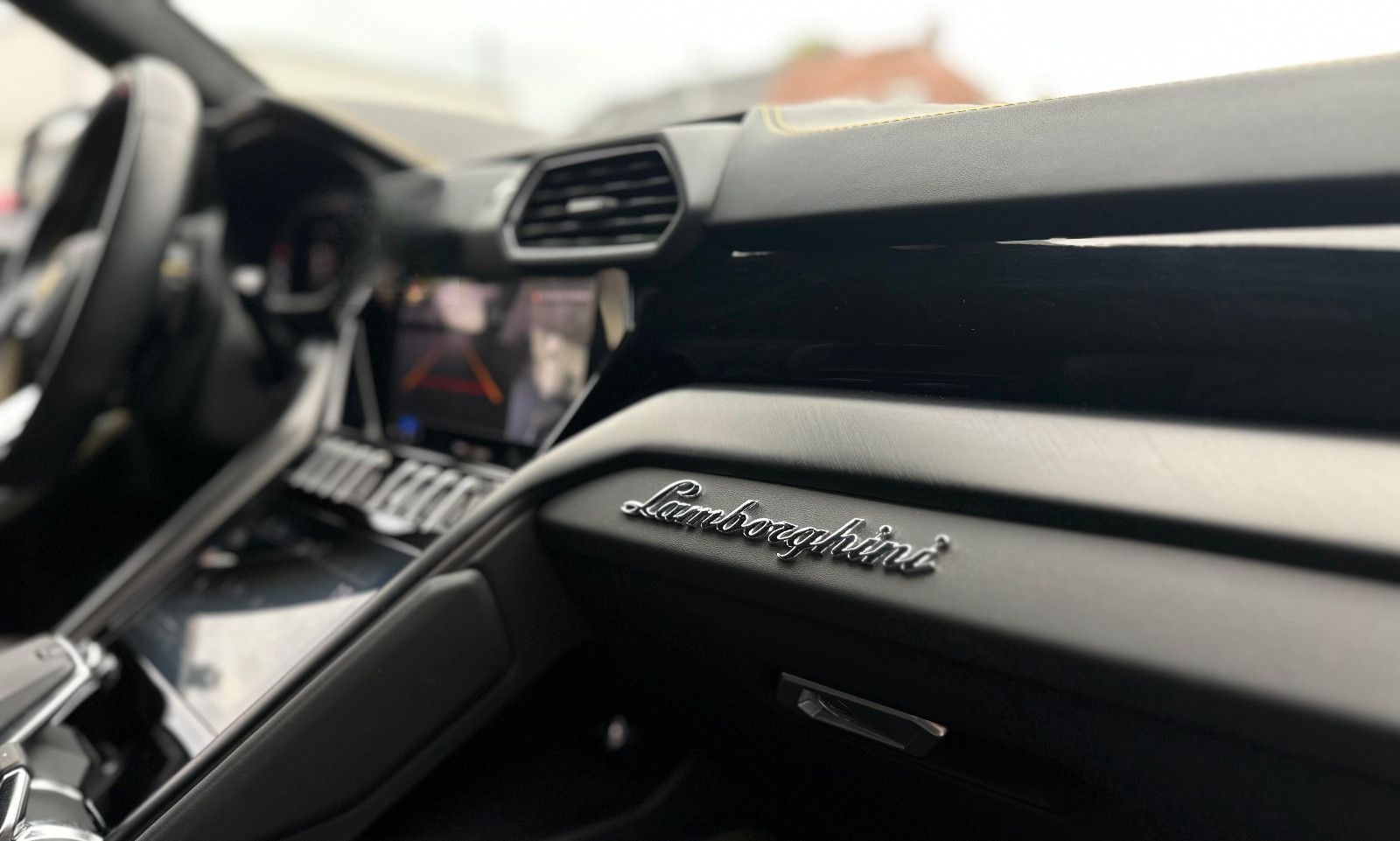 Lamborghini URUS 4.0 MATT CERAMIC 3D PANO DEUTSCH SOFT-CLOSE foto 17