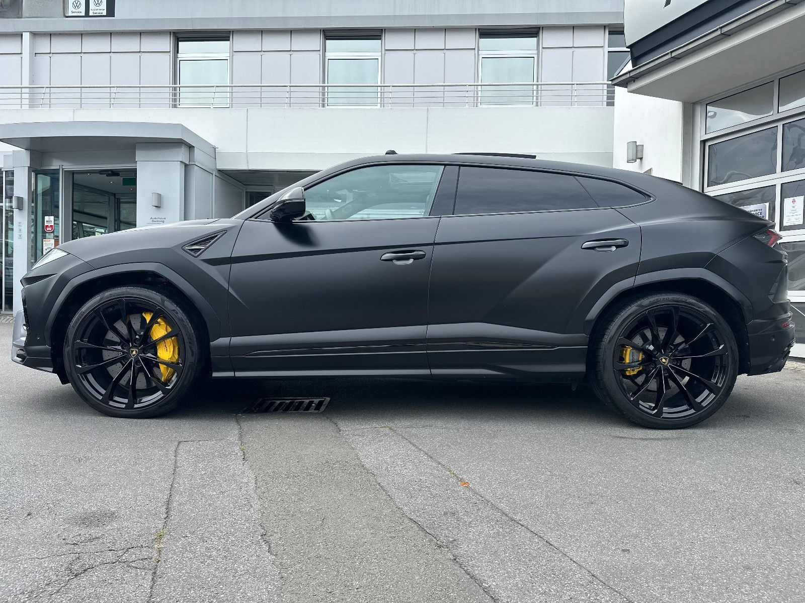 Lamborghini URUS 4.0 MATT CERAMIC 3D PANO DEUTSCH SOFT-CLOSE foto 4