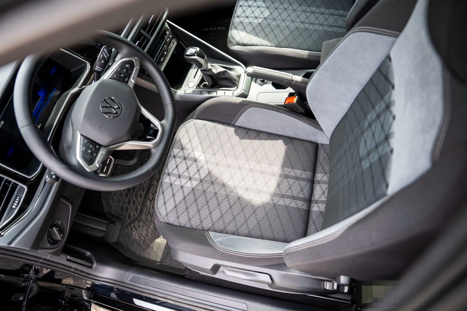 Volkswagen Taigo R-Line foto 11