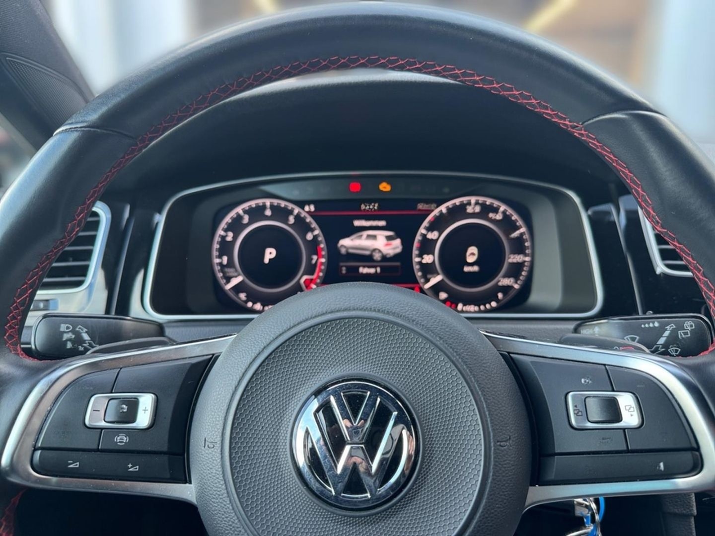 Volkswagen Golf VII GTI Performance 2.0 TSI DSG AHK Navi DC foto 17