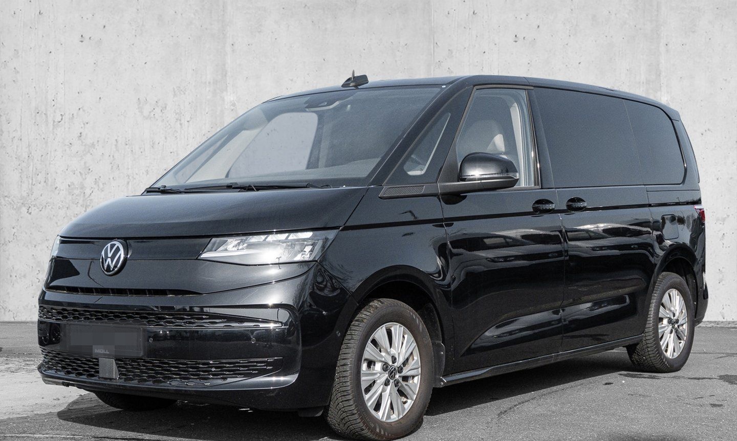 Volkswagen Multivan T7 2.0 TDI DSG Navi KAM KEYLESS KLIMAA. foto 2