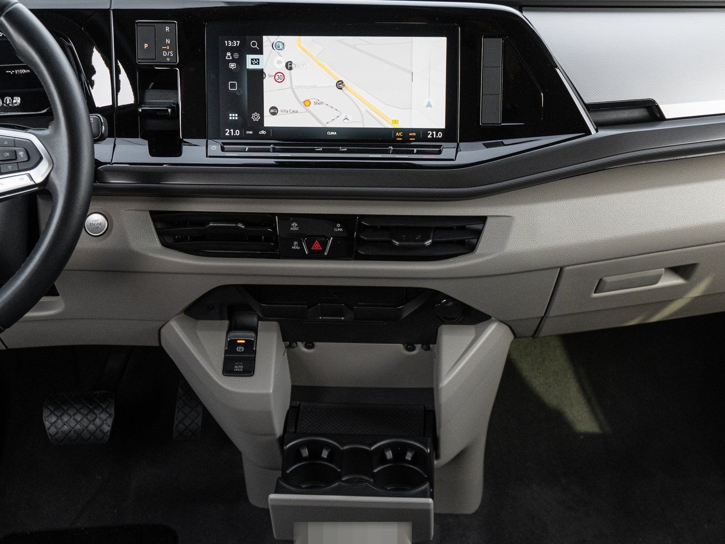 Volkswagen Multivan T7 2.0 TDI DSG Navi KAM KEYLESS KLIMAA. foto 12