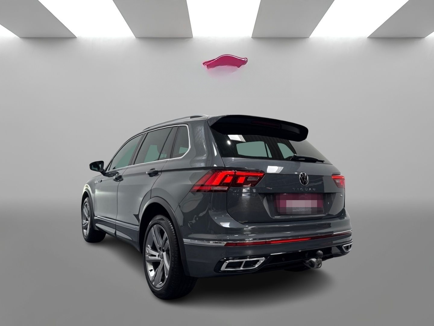 Volkswagen Tiguan 2.0 TDI 4M DSG R LINE PANO AHK MATRIX CAM foto 4
