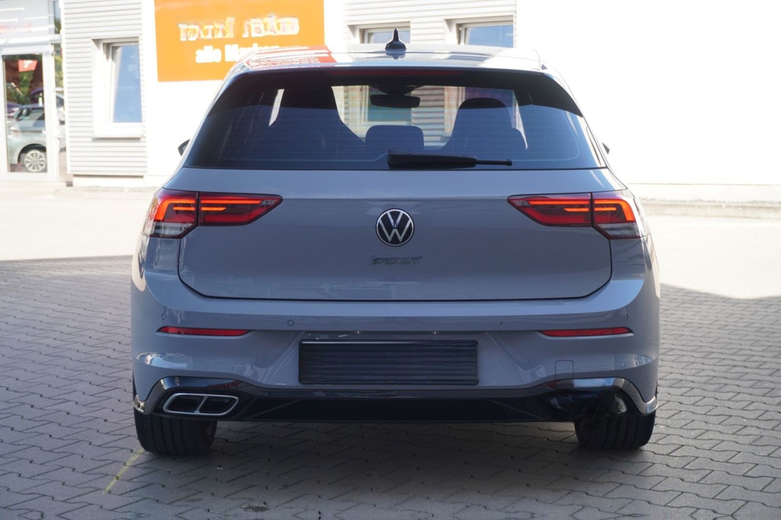 Volkswagen Golf VIII 1.5 TSI R-Line LED Navi PDC ACC DAB foto 7
