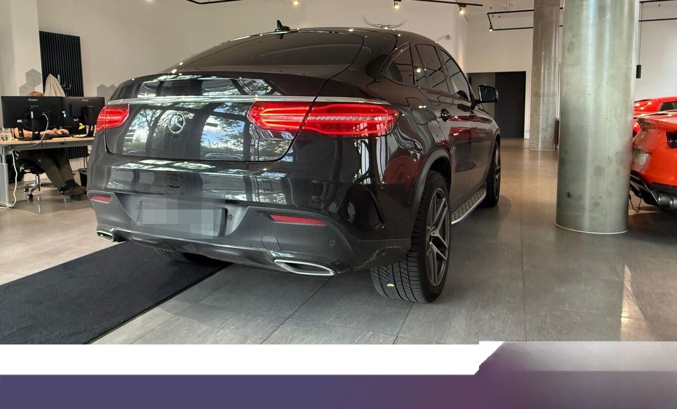 Mercedes-Benz GLE 350 d 4Matic AMG Line Pano Nappa Harman 21Z foto 3