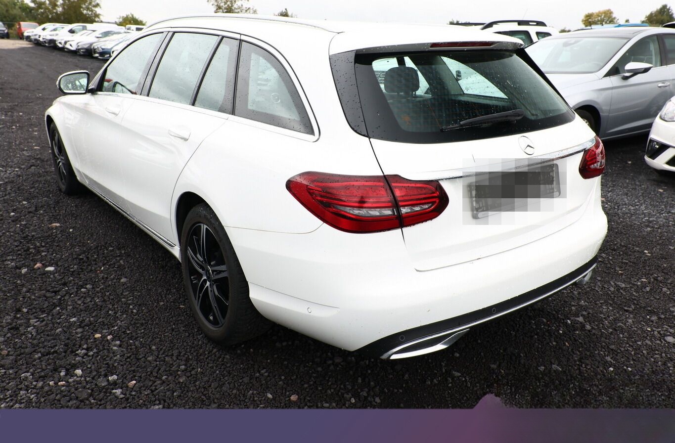 Mercedes-Benz C 200 T Aut Avantgarde LED Nav Kam Distronic SHZ foto 4