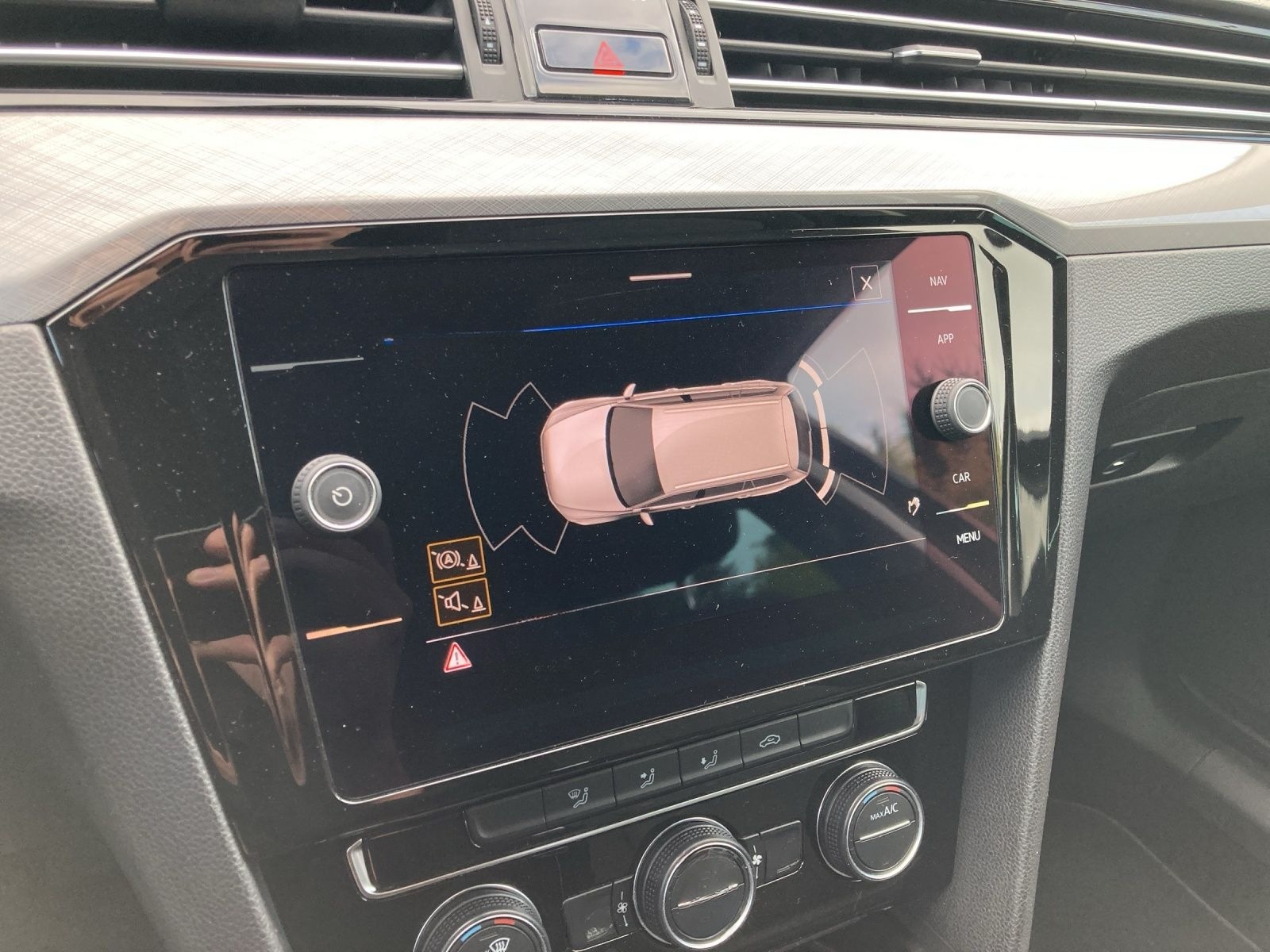Volkswagen Passat Variant BUSINESS TSI DSG LED Navi ACC SH  foto 23
