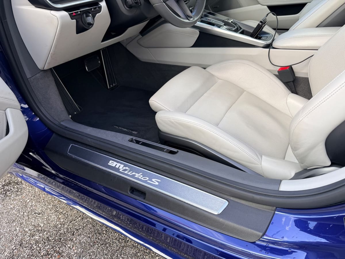 Porsche 992 Turbo S Coupé Aero Exclusive PPF Approved foto 18