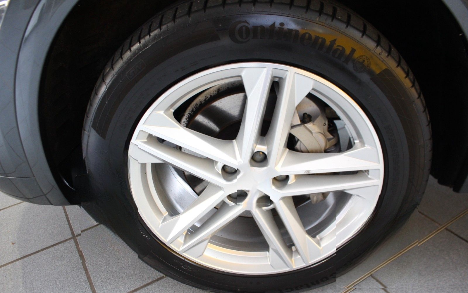 Audi Q5 40 TDI quattro S line Kamera MMI+ LED AHK foto 6