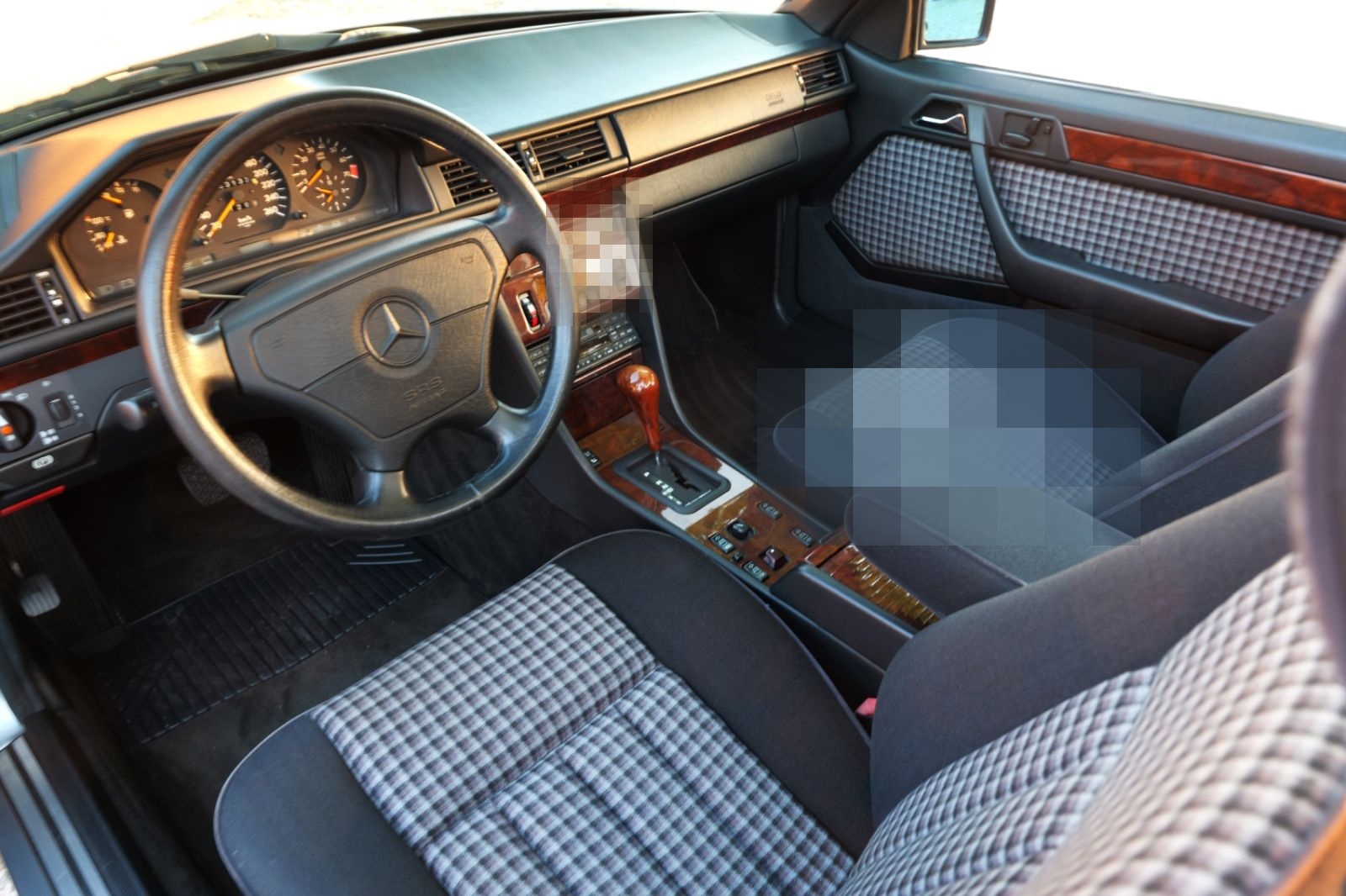 Mercedes-Benz 320CE A124 Cabriolet *1.Hand*83tkm*Klima* foto 14