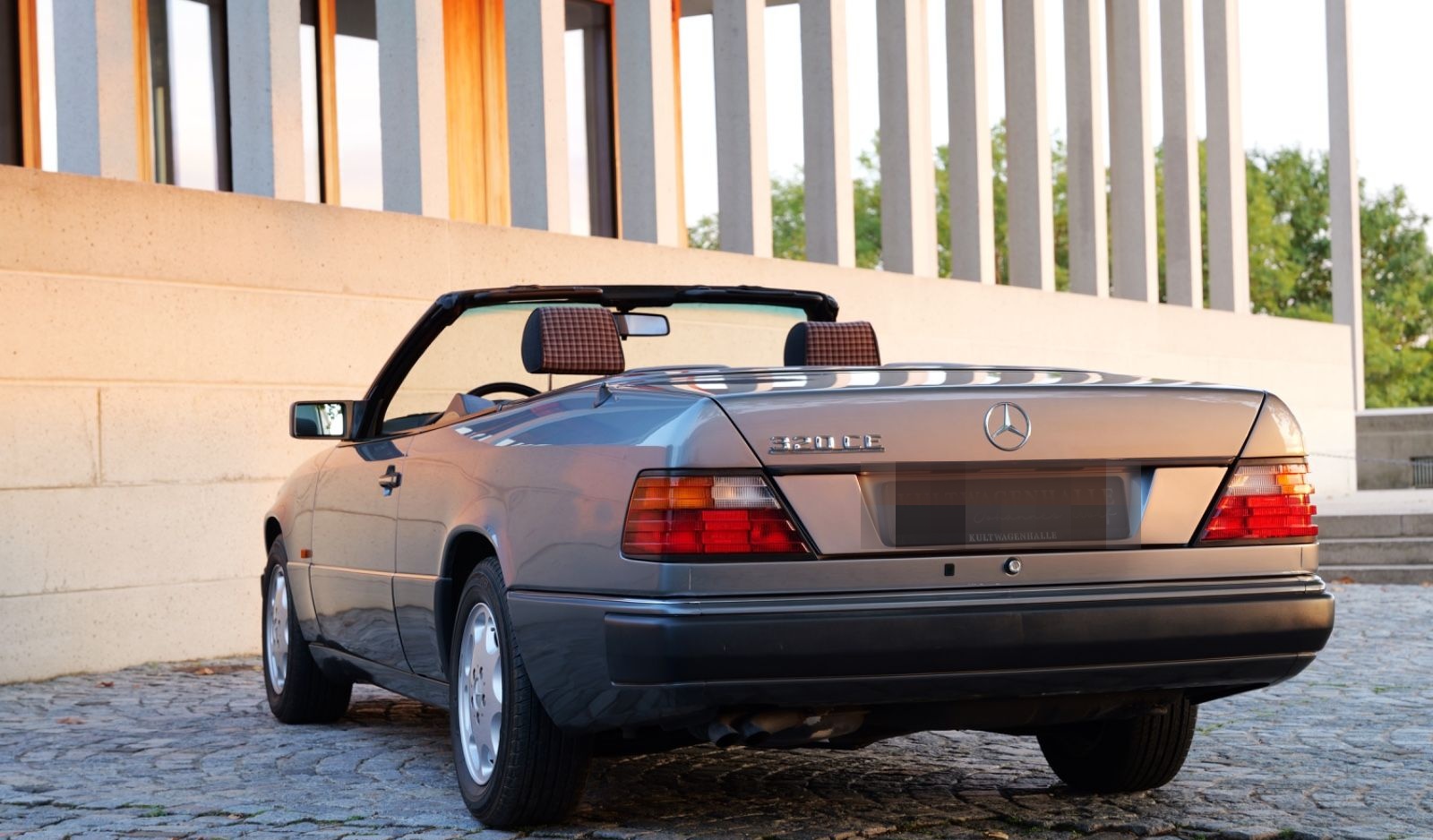 Mercedes-Benz 320CE A124 Cabriolet *1.Hand*83tkm*Klima* foto 7