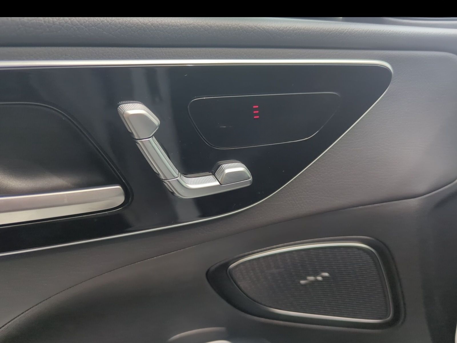 Mercedes-Benz C 200d T-Modell Avantgarde AHK/360° Kam./Memory foto 16