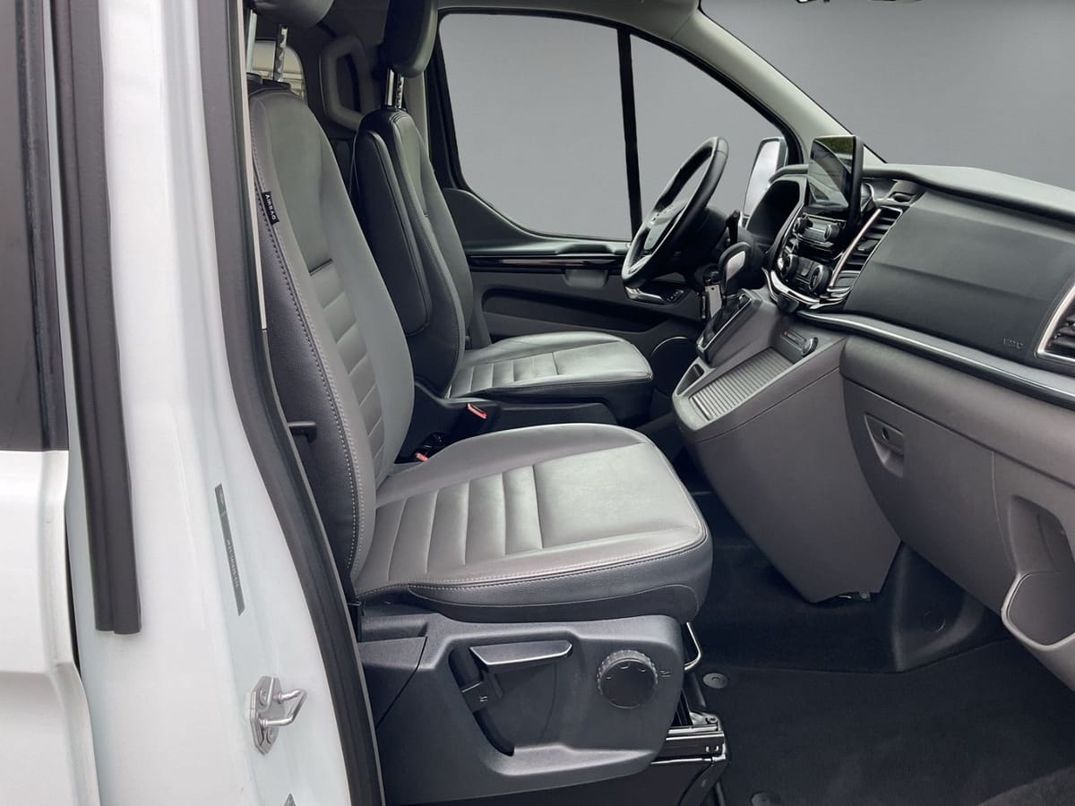 Ford Tourneo Custom 310 L2 Titanium 2.0 TDCi Kamera foto 13