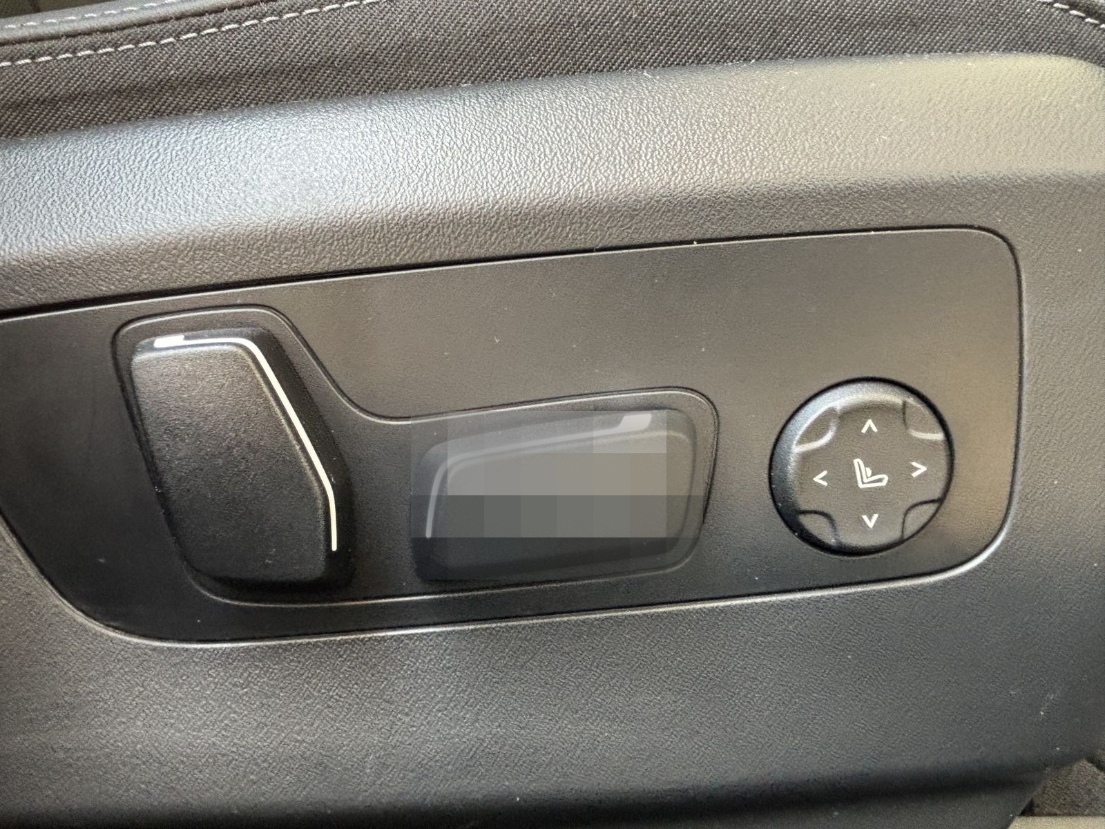 BMW 520 d xDrive 1.Hd LEDER AHK NAVI CAM HUD PLA DSC foto 12