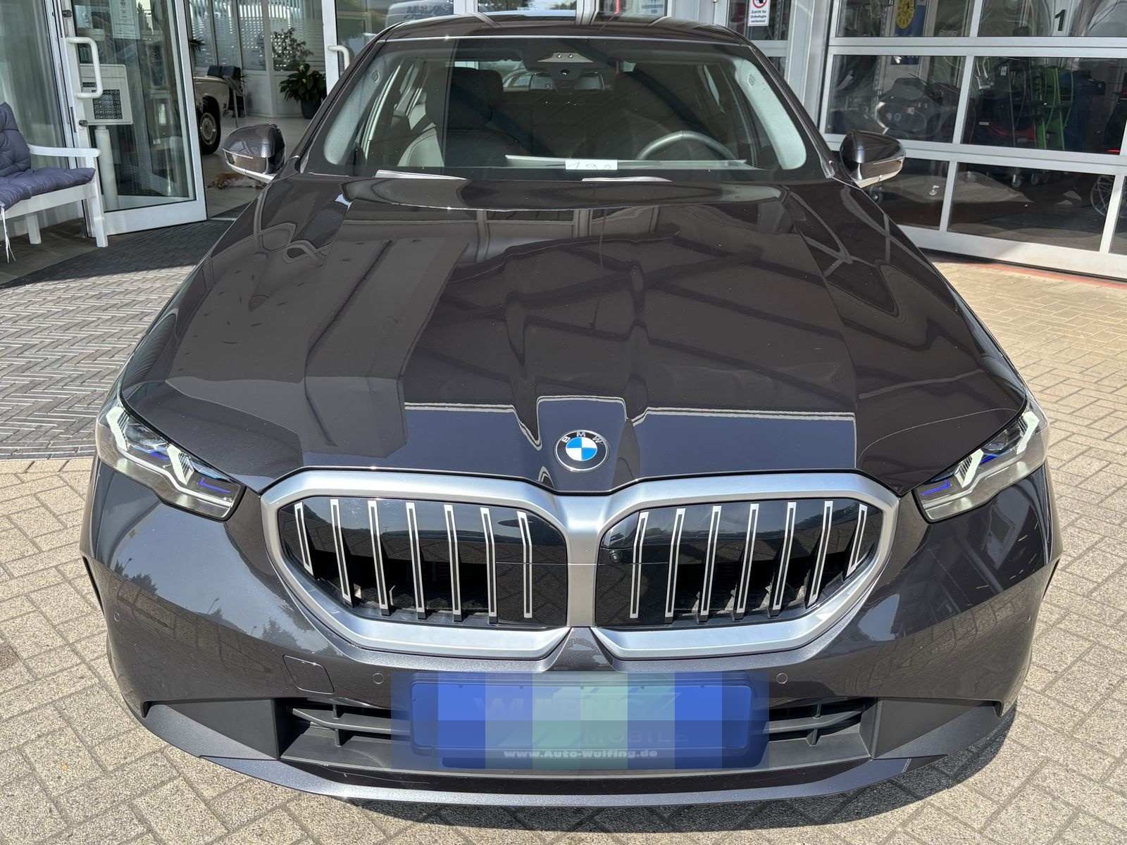 BMW 520 d xDrive 1.Hd LEDER AHK NAVI CAM HUD PLA DSC foto 6