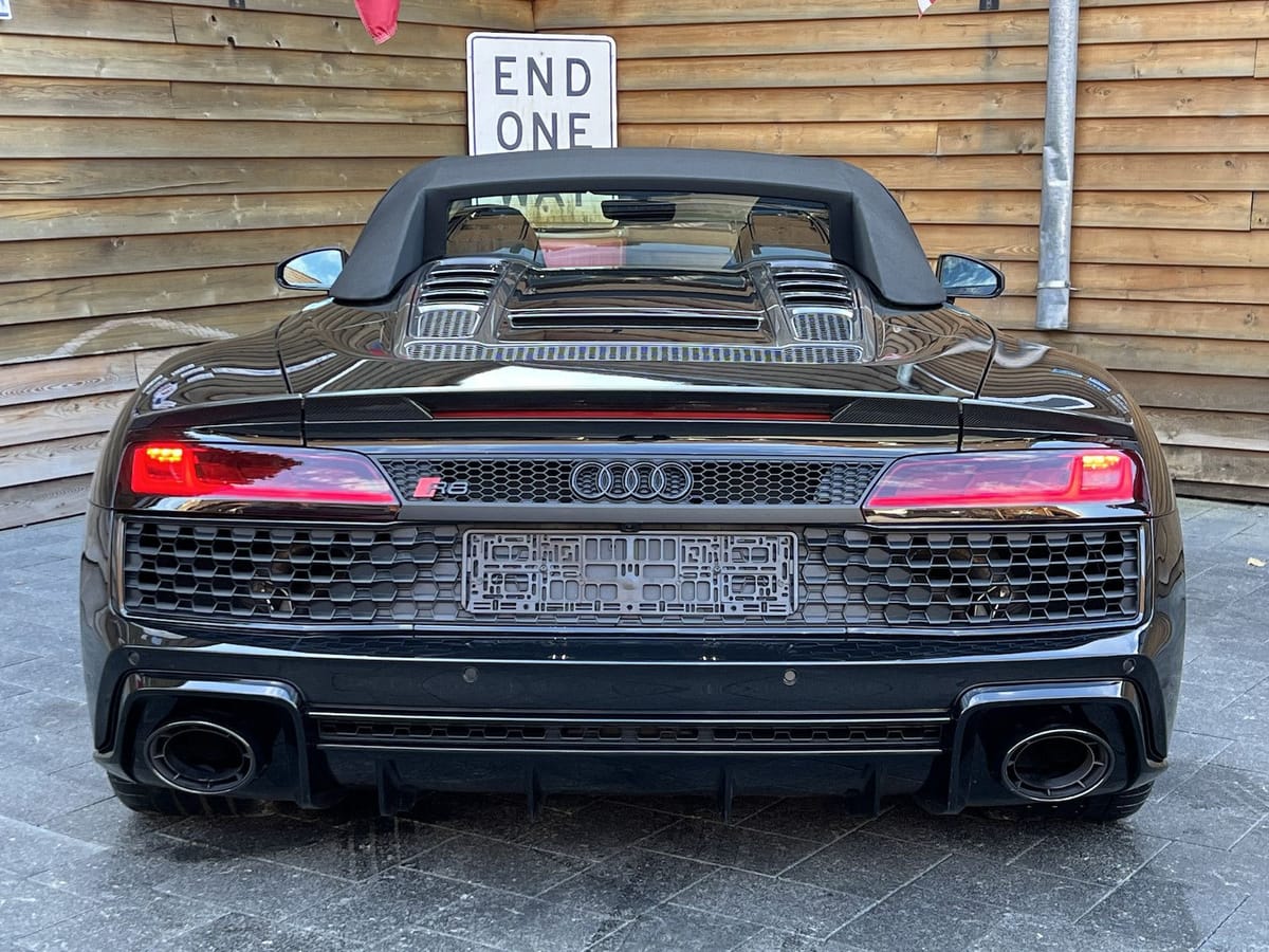 Audi R8 5.2 FSI Quattro LED Carbon Matrix ohne OPF foto 13