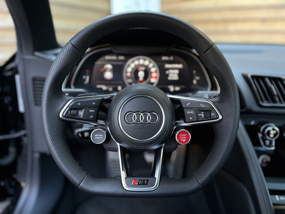Audi R8 5.2 FSI Quattro LED Carbon Matrix ohne OPF foto 21