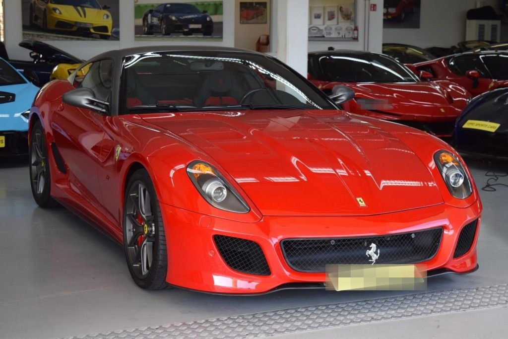 Ferrari 599 GTB Fiorano F1 GTO Umbau / GTO conversion foto 3