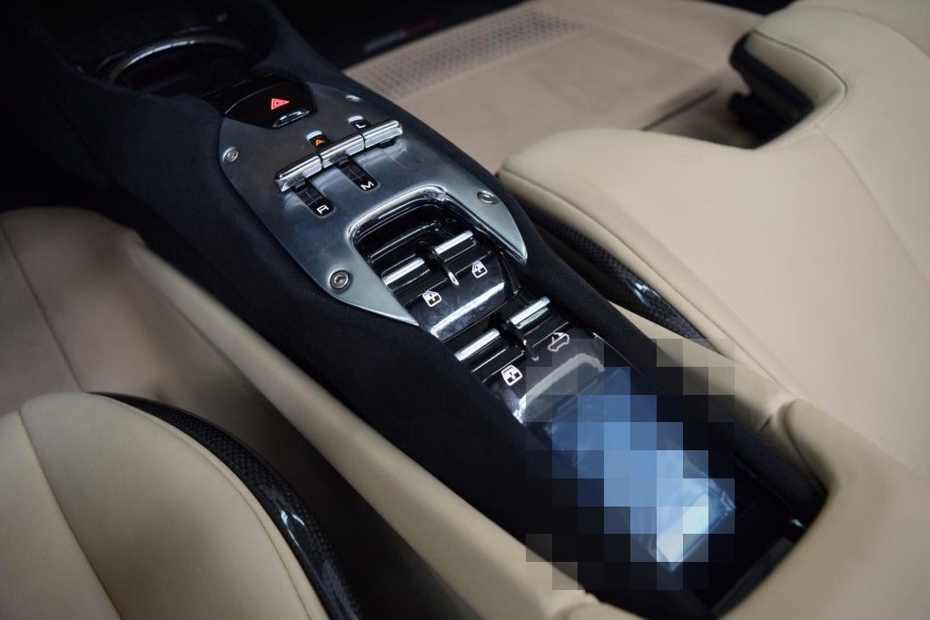 Ferrari 296 GTS Full CARBON * ACC * AppleCarPlay * JBL  foto 20