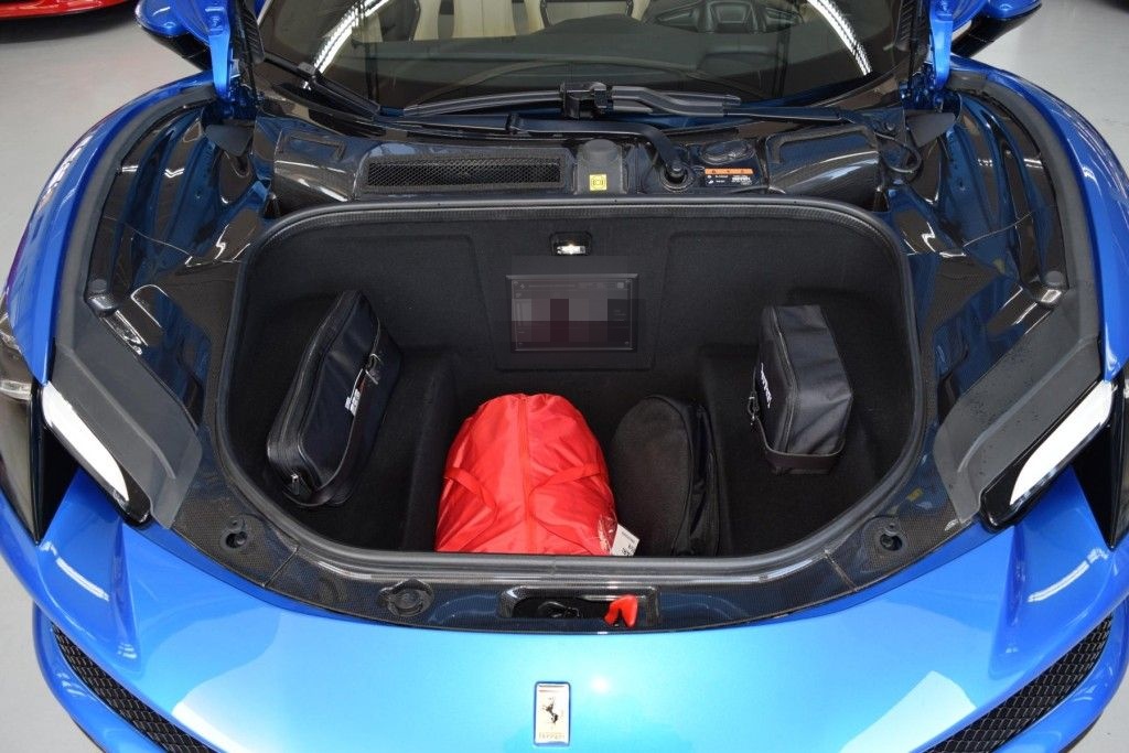 Ferrari 296 GTS Full CARBON * ACC * AppleCarPlay * JBL  foto 25
