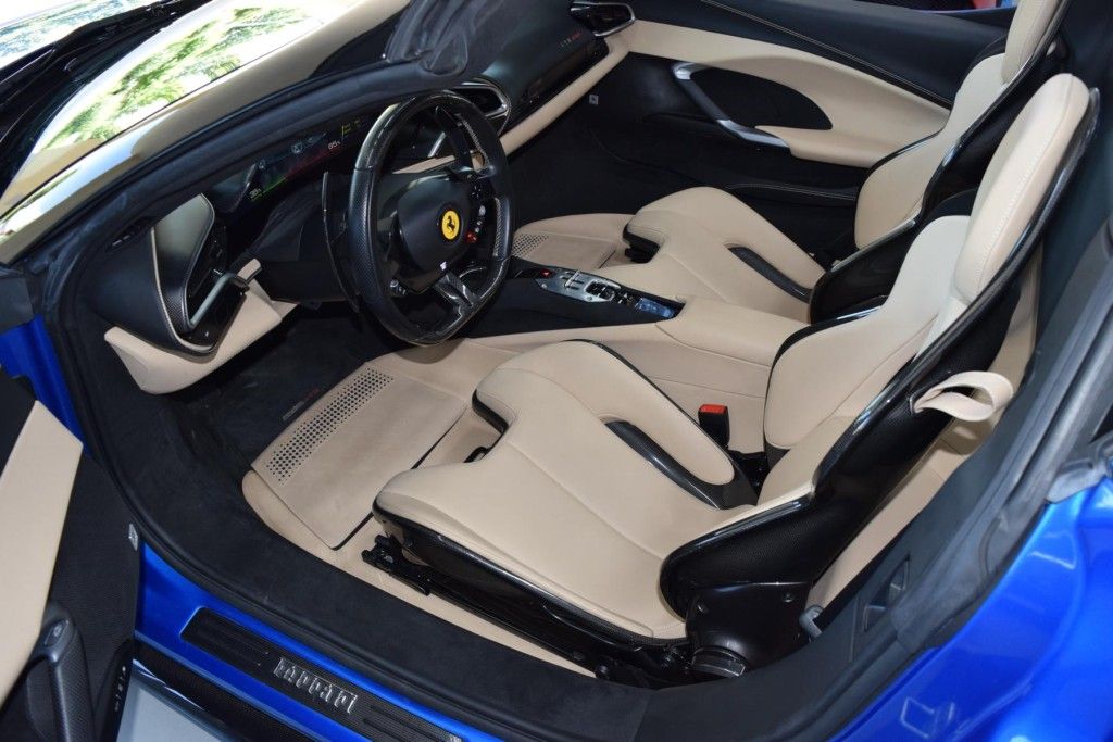 Ferrari 296 GTS Full CARBON * ACC * AppleCarPlay * JBL  foto 5