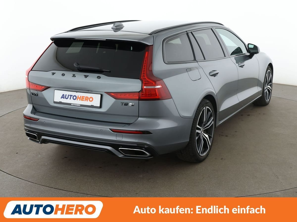 Volvo V60 2.0 T8 Plug-in Hybrid R-Design AWD Aut. NAVI foto 6