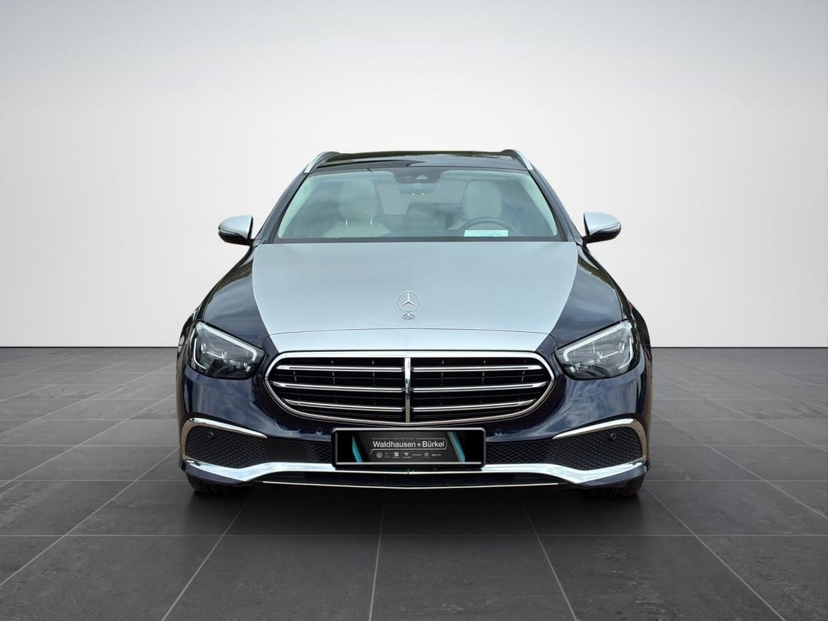 Mercedes-Benz E 300 T de 4Matic Automatik Exclusive AHK Klima foto 2