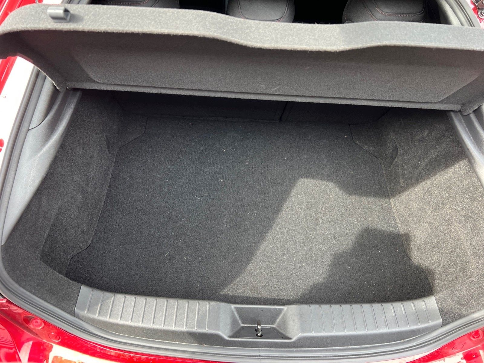 Mazda 2025 Mazda3 5HB 2.0L e-SKYACTIV X 186ps 6AT FWD foto 12