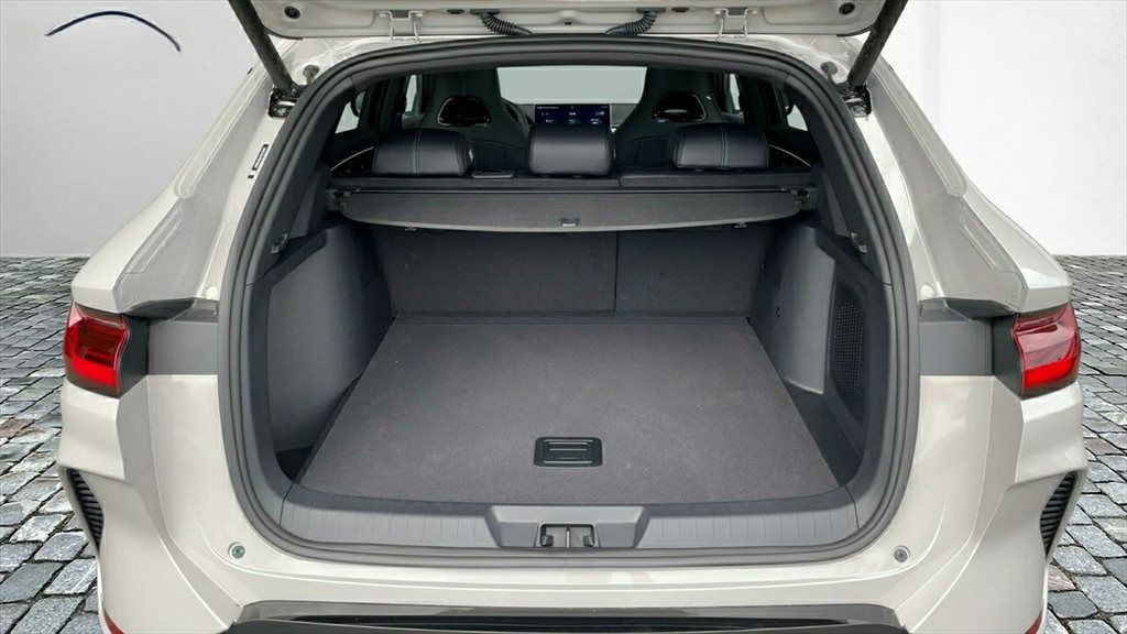 BYD Seal U DM-i PHEV Comfort schwarz, weiß, grau foto 16