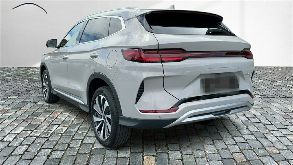 BYD Seal U DM-i PHEV Comfort schwarz, weiß, grau foto 7