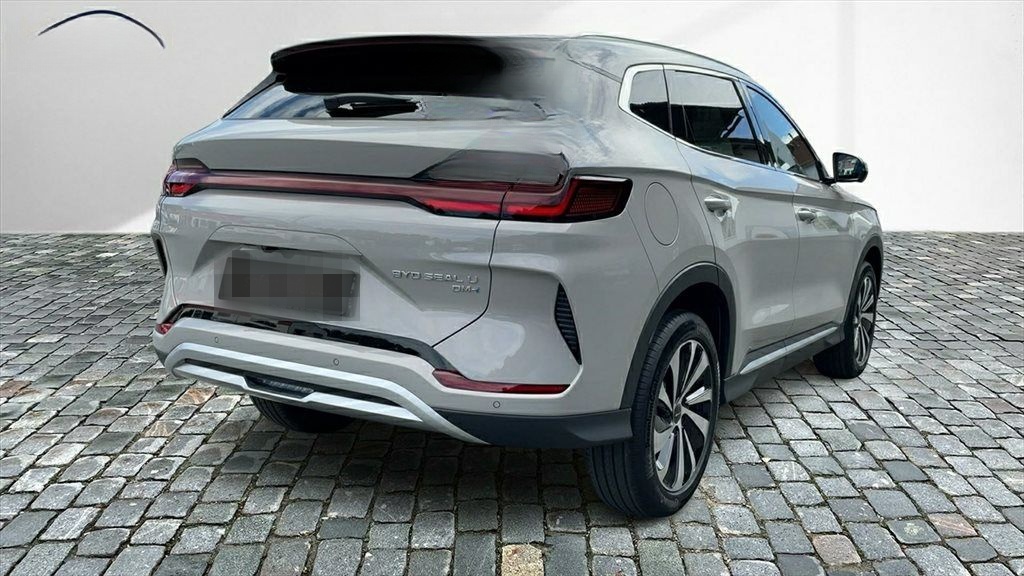 BYD Seal U DM-i PHEV Comfort schwarz, weiß, grau foto 8