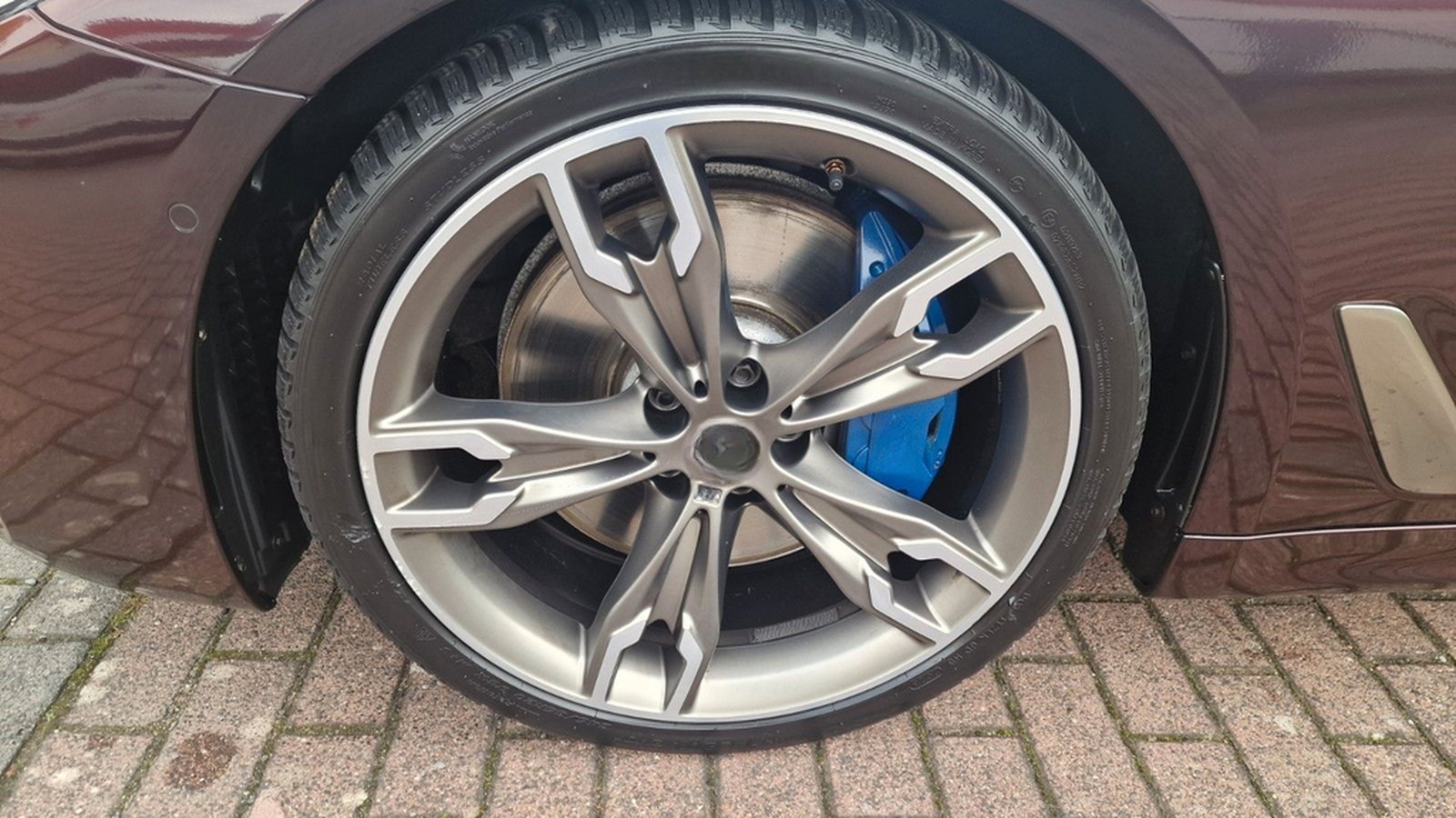 BMW M550i xDrive - Vollauss. - Stage2 - Foliert foto 19