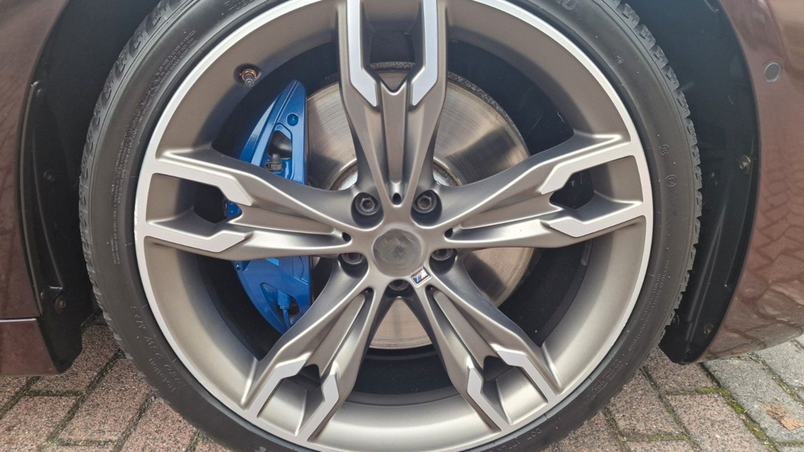 BMW M550i xDrive - Vollauss. - Stage2 - Foliert foto 20