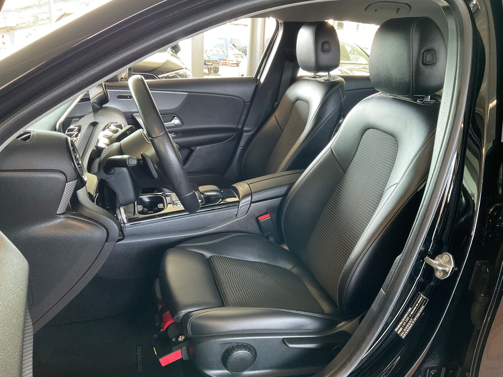 Mercedes-Benz A 220 Progressive SPUR/GRA/FLA/LED/NAVI foto 7