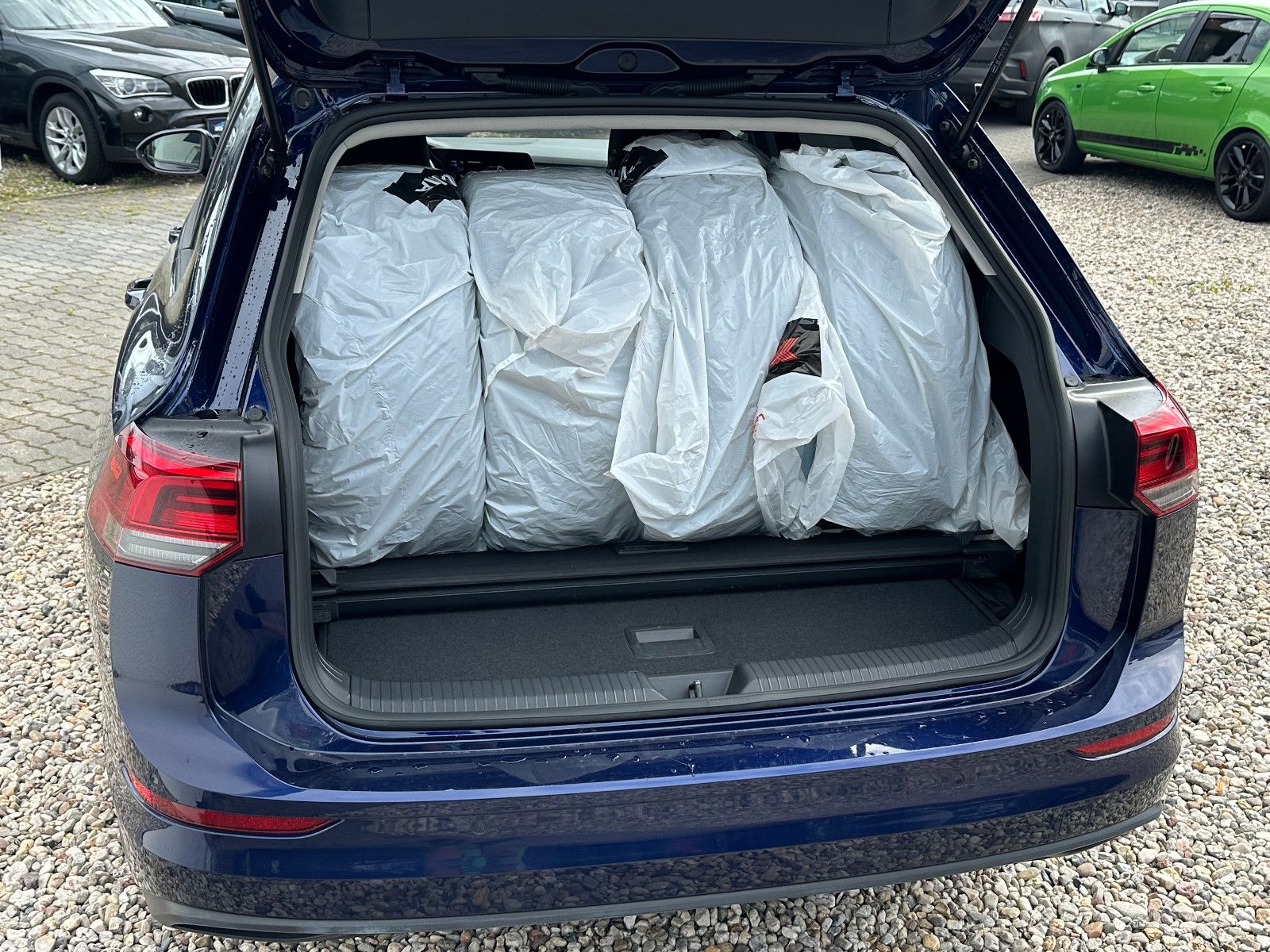 Volkswagen 2.0 Life DSG MFL SHZ RFK Navi ACC CarPlay foto 16