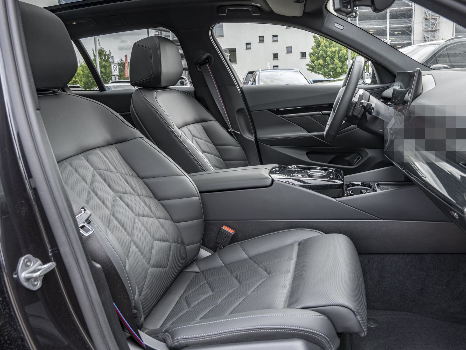 BMW 520d xDr Tour M-Sport Pro KOMFSITZ AHK H/K DrAs+ foto 3