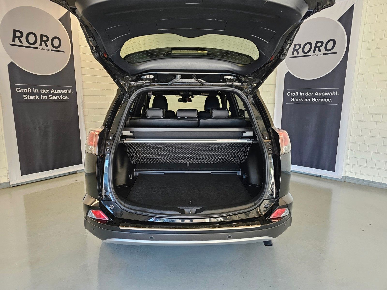 Toyota RAV 4 2,5-l-Hybrid Style Selection + ACC/Leder foto 8