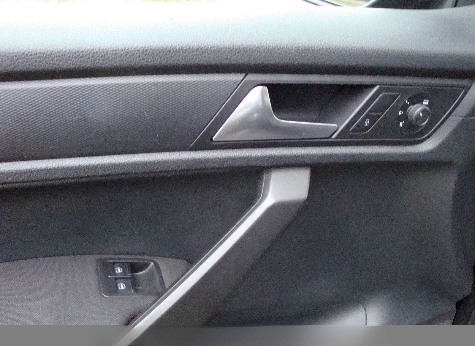 Volkswagen Caddy Maxi 1.4 TSI BMT Comfortline 7-S. - 2.Hd. foto 18