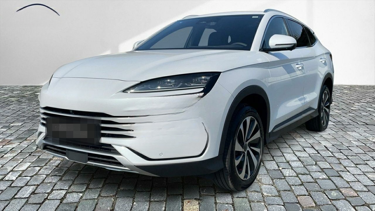 BYD Seal U DM-i PHEV Comfort schwarz, weiß, grau foto 3