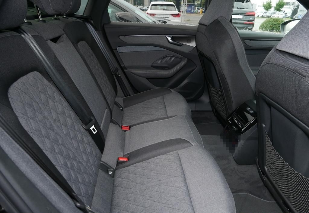 Audi A6 Limousine edition one e-hybrid quattro 270 kW foto 9