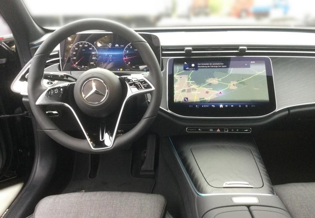 Mercedes-Benz E 200 4MATIC Avantgarde Edition, Panoramadach foto 12