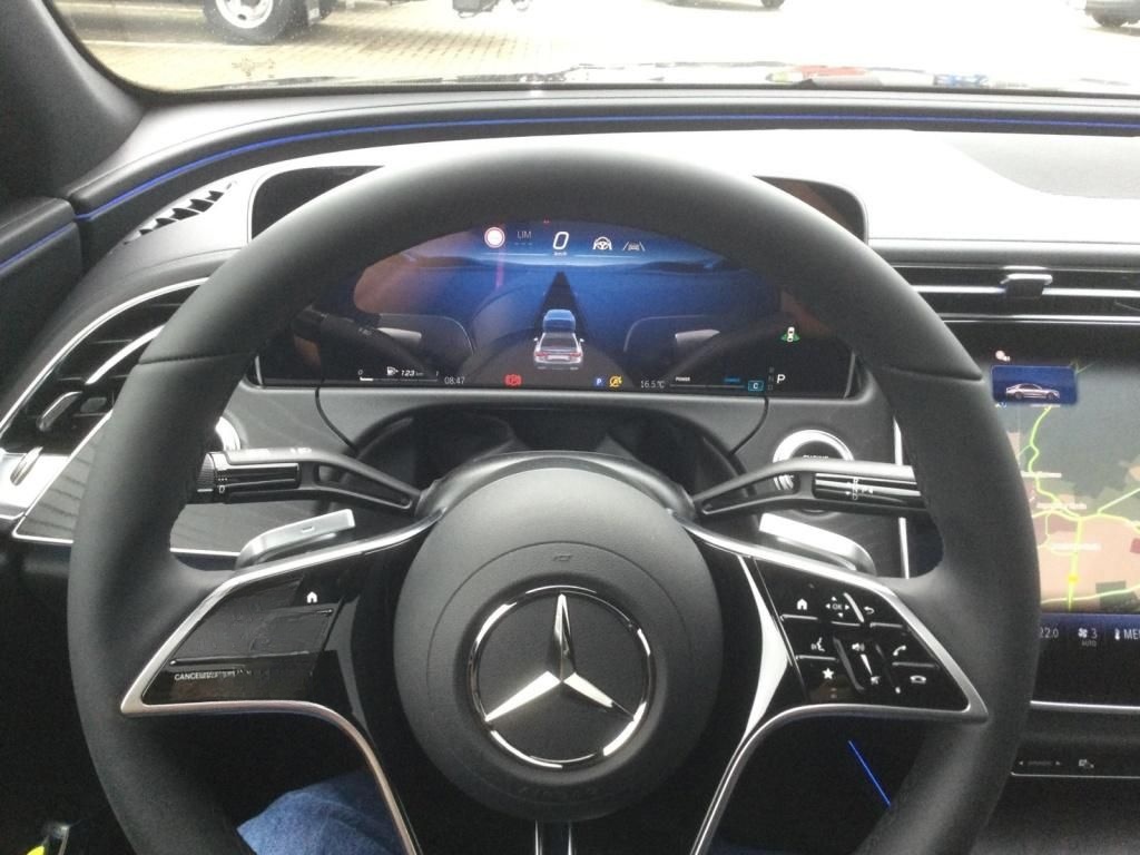 Mercedes-Benz E 200 4MATIC Avantgarde Edition, Panoramadach foto 18