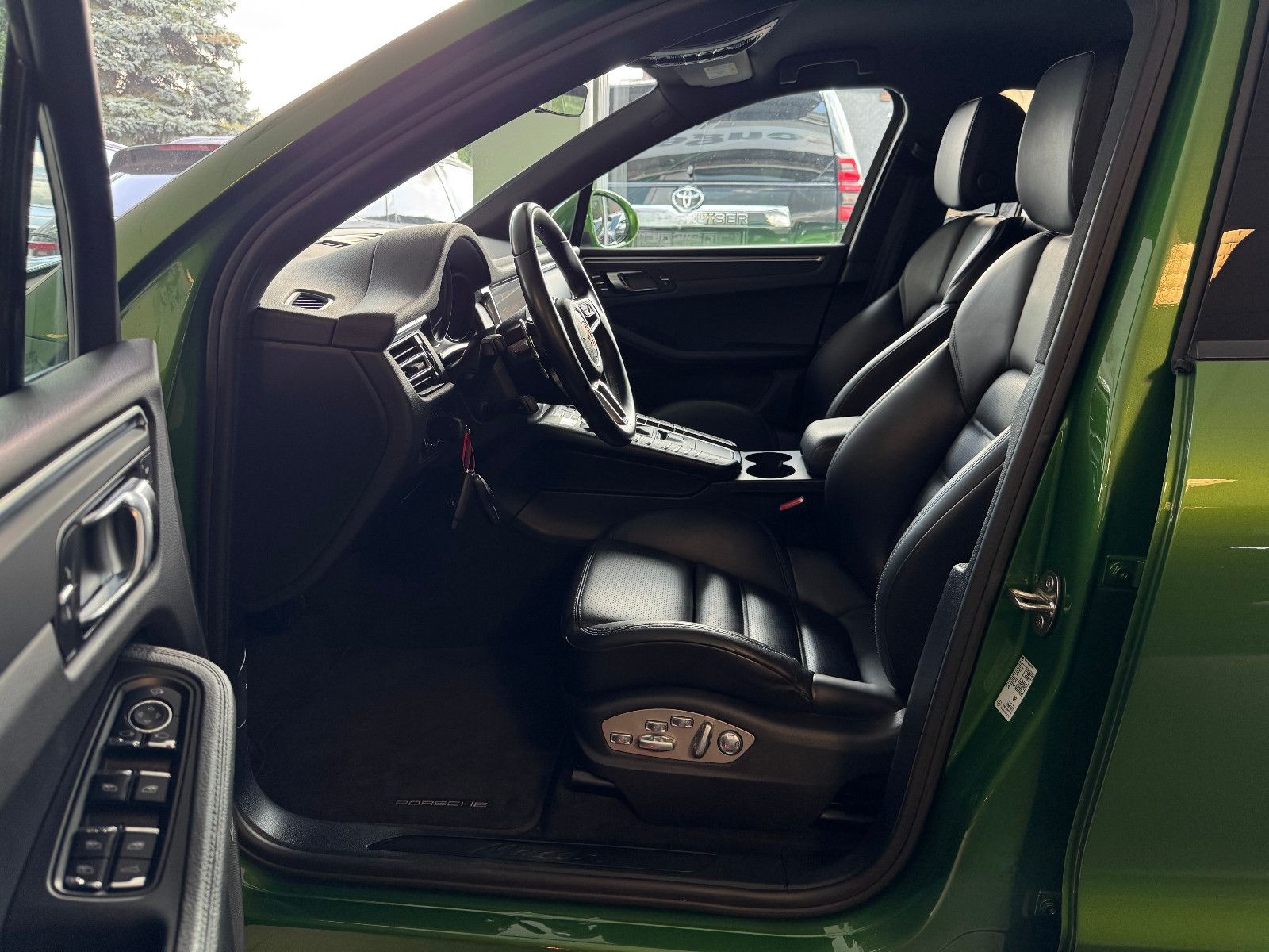 Porsche Macan Sport-Design-Paket 18-Wege Bose LED R20 foto 8