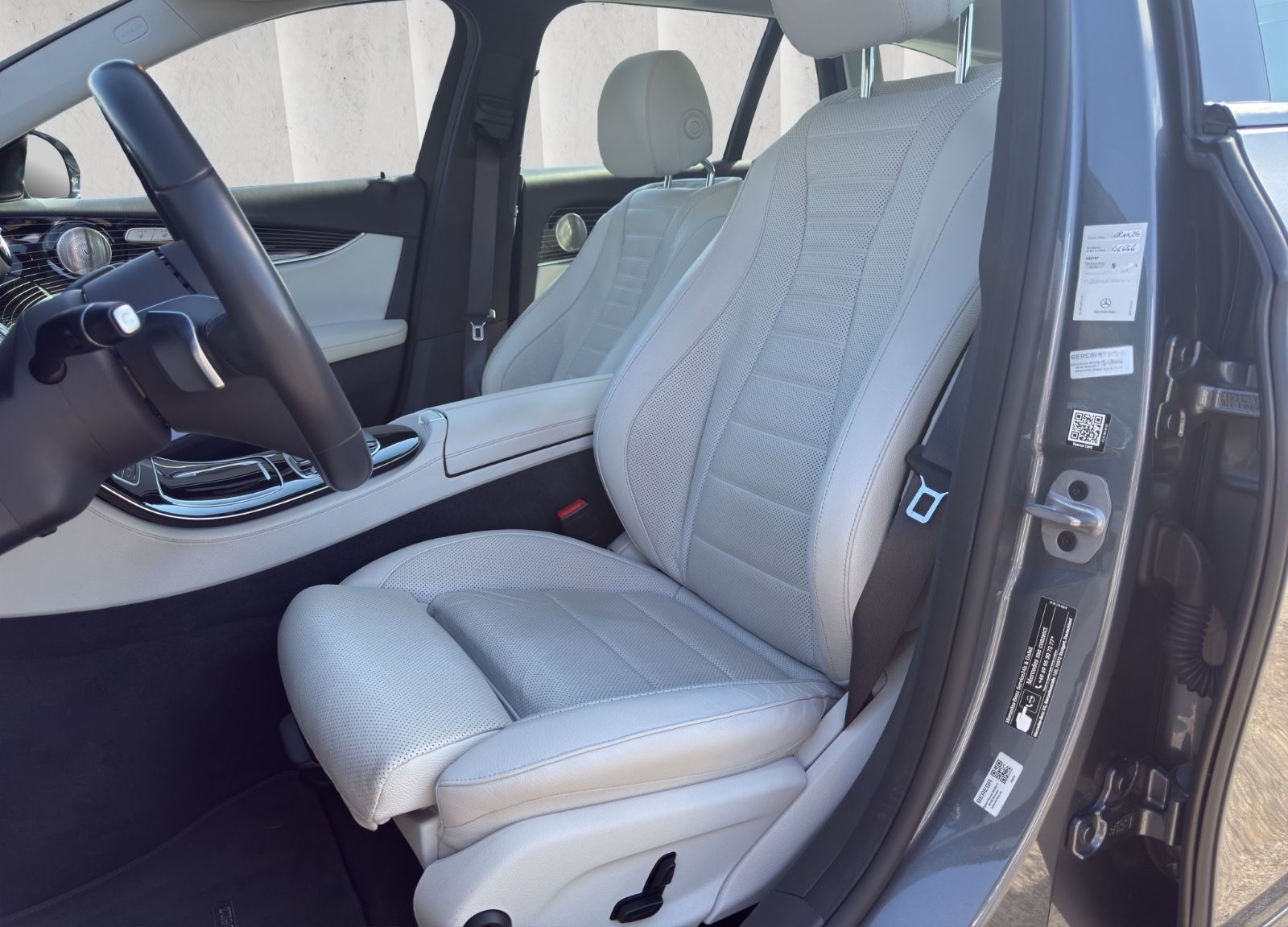 Mercedes-Benz E 400d 4Matic AMG*Top Ausstattung*Garantie 01.27 foto 12