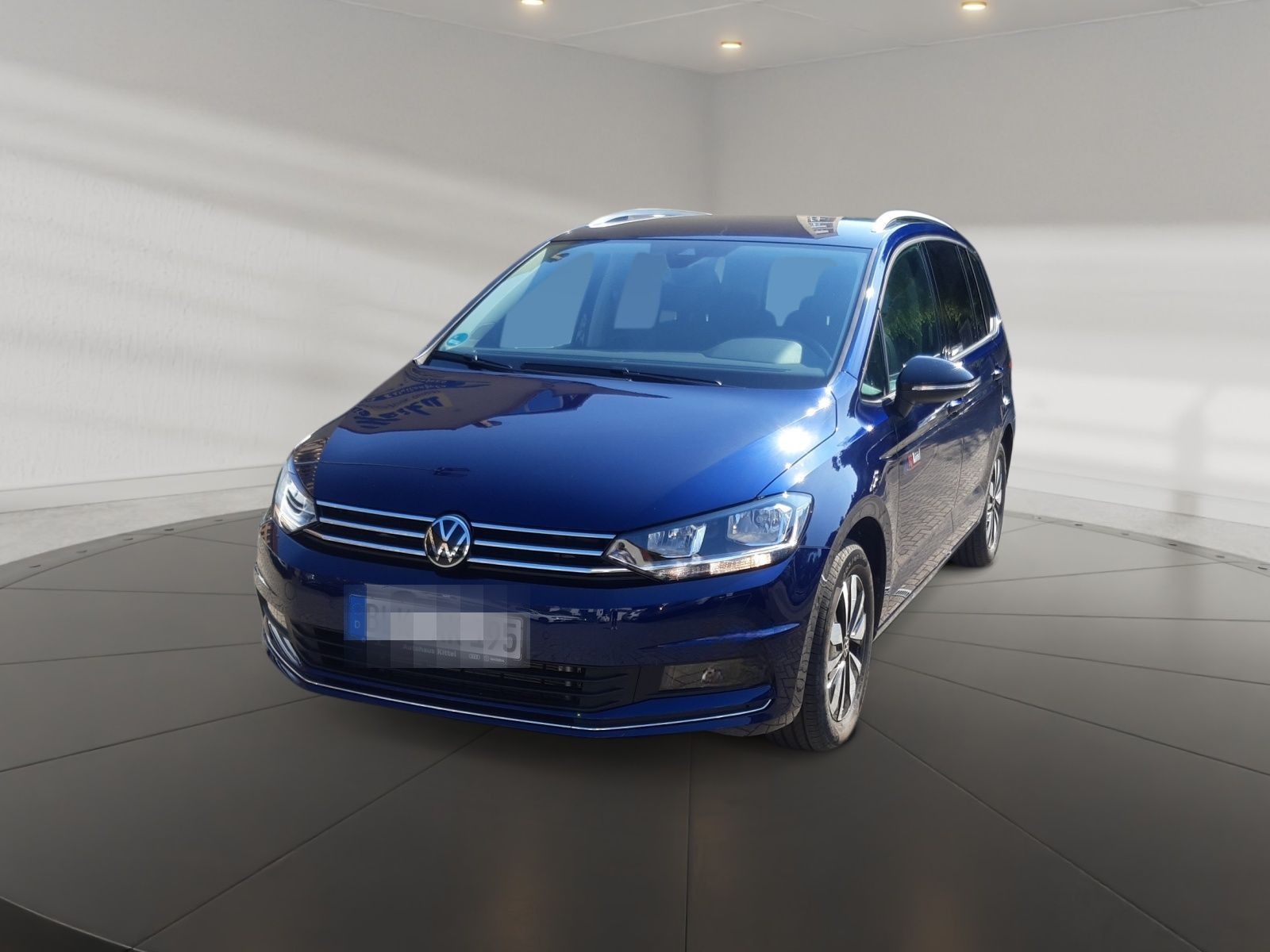 Volkswagen Touran Comfortline 1,5 TSI OPF 110 kW (150 PS) 7 foto 2