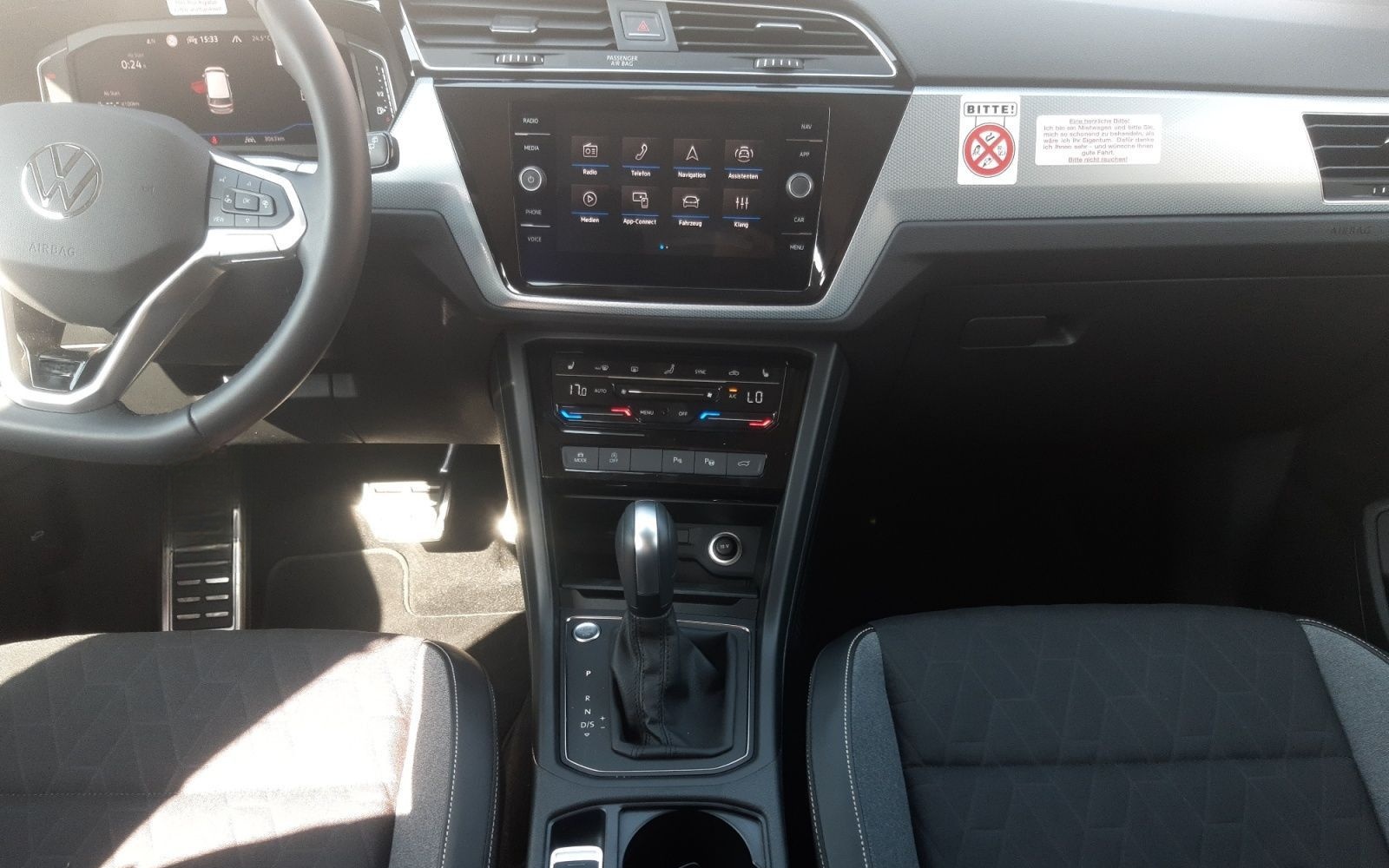 Volkswagen Touran Comfortline 1,5 TSI OPF 110 kW (150 PS) 7 foto 17