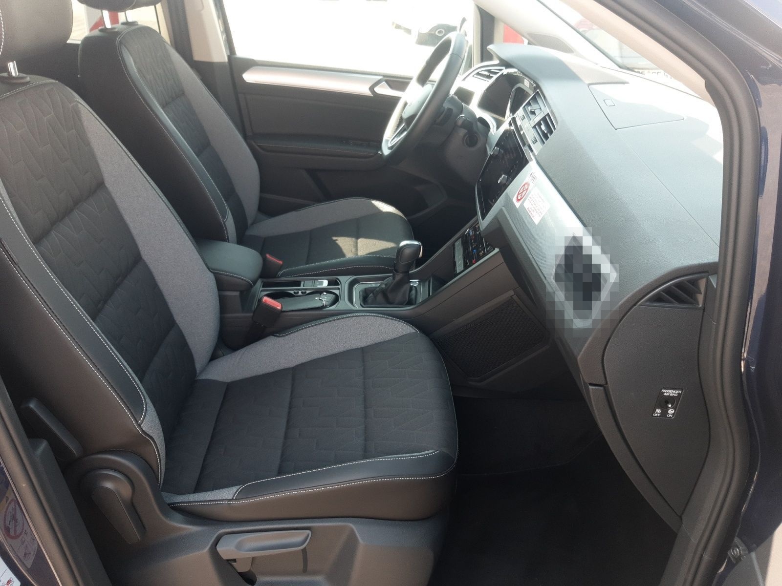 Volkswagen Touran Comfortline 1,5 TSI OPF 110 kW (150 PS) 7 foto 10