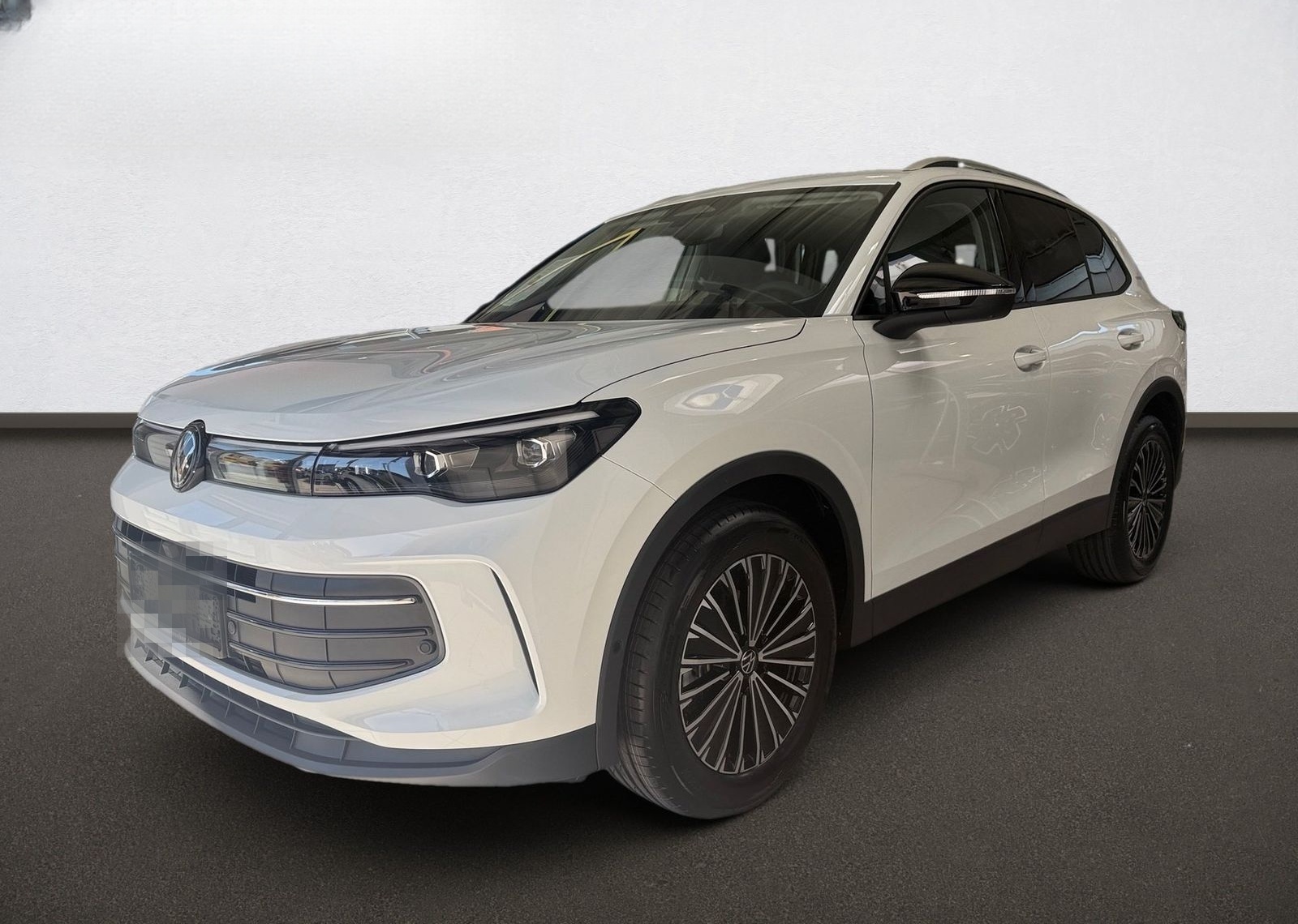 Volkswagen Tiguan 1.5 l eTSI DSG Energy Panodach AHK LM foto 3