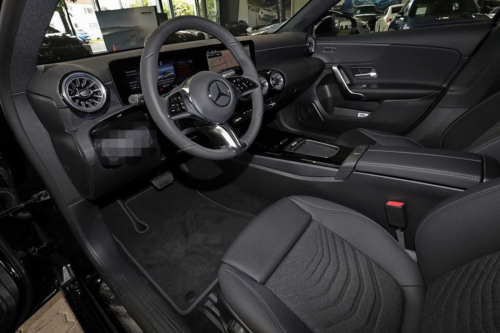 Mercedes-Benz A 200 Progressive MBUX+RüKam+M-LED+Pano+Distroni foto 9