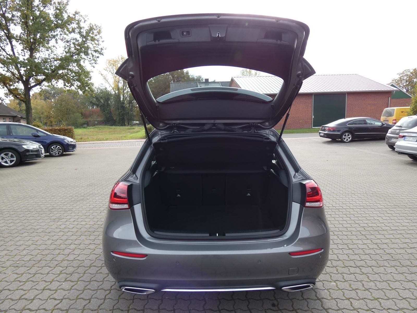 Mercedes-Benz A 200 d 8 G-DCT Progressive LED AHK RFK NAV DIST foto 8